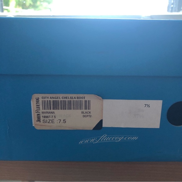 John Fluevog Mariana Chelsea boots - Picture 10 of 11